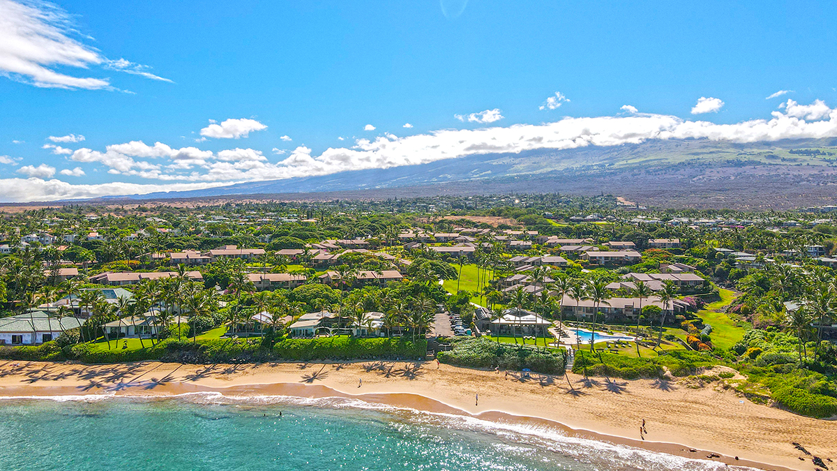 Ekahi Village, Maui