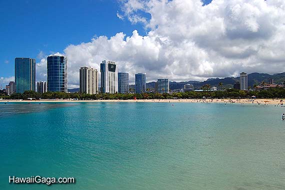 Ala Moana Beach Park