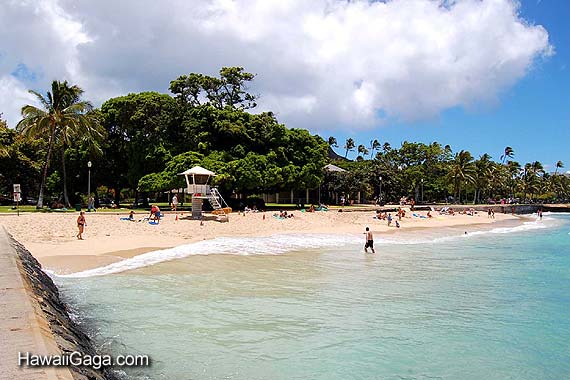 Kapiolani Beach Park