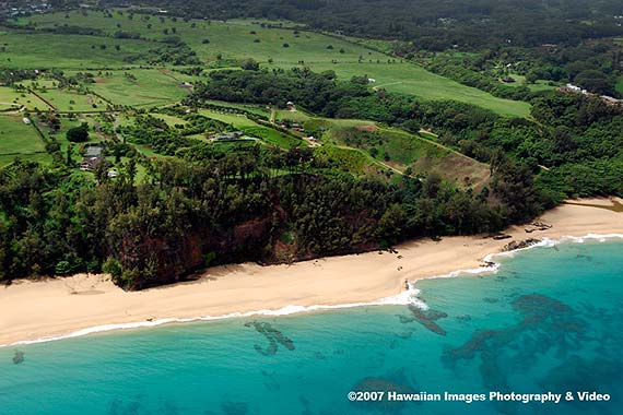 Secret Beach Kauai Secret Beach Pictures