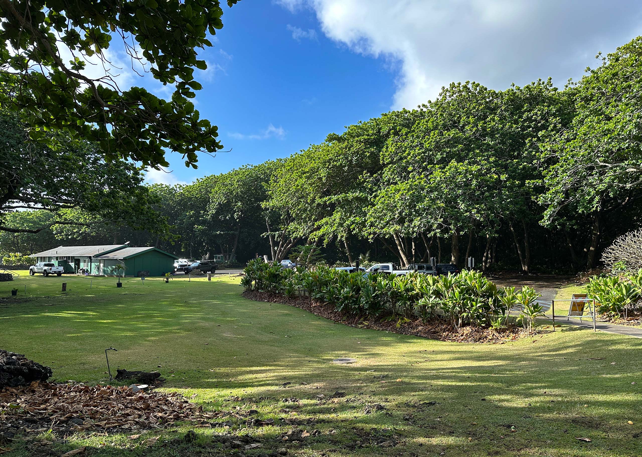 Waianapanapa State Park