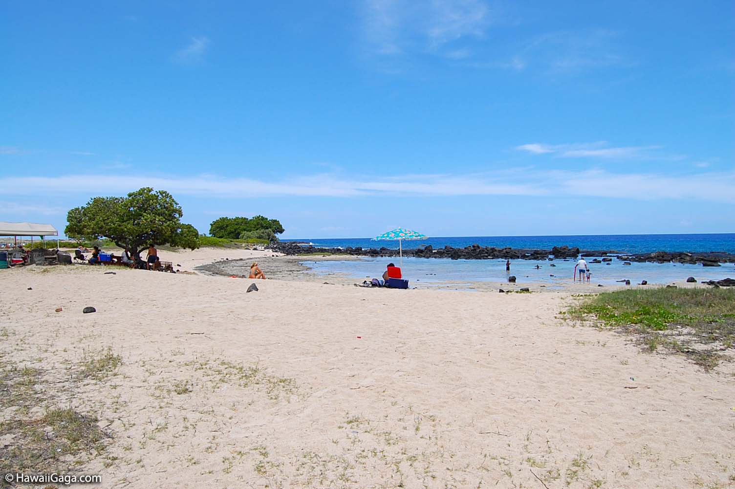 Wawaloli Beach