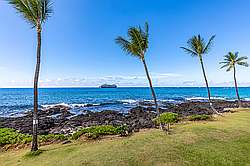 Kona Reef Condo D-12