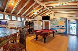 Luxury Home on Golf Course with Pool and Spa