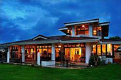 Luxury Home on Golf Course with Pool and Spa