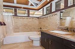 Luxury Home on Golf Course with Pool and Spa