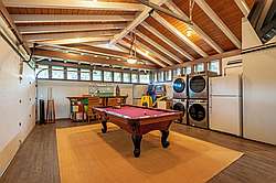 Luxury Home on Golf Course with Pool and Spa