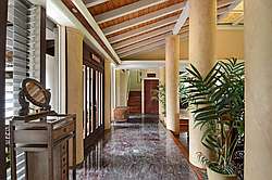 Luxury Home on Golf Course with Pool and Spa