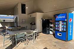 Kihei Akahi Maui Ocean View Condo - Vending Machine