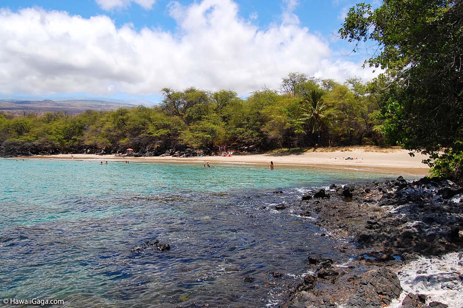 Mauumae Beach